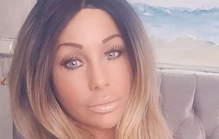 Samantha de Jong aka Barbie buiten levensgevaar: Wel rugwervel gebroken