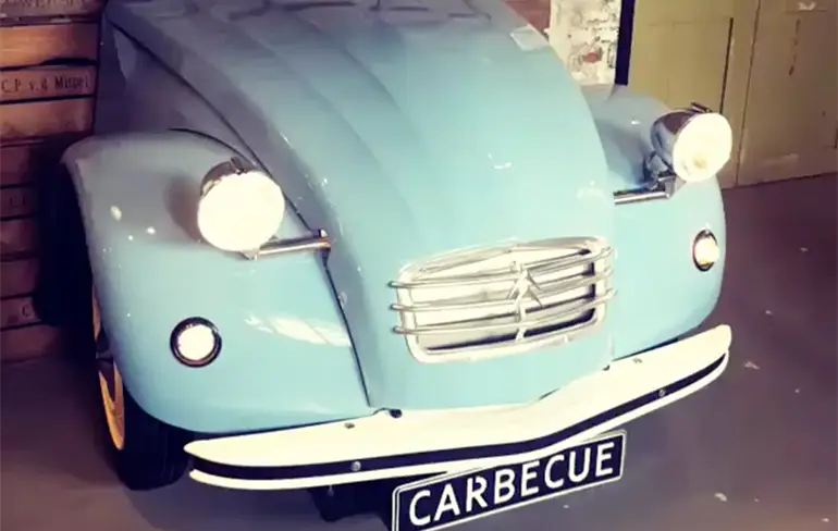 Shup Up And Take My Money: De Carbecue