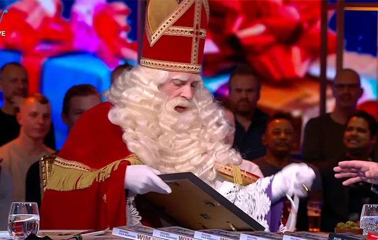 Sinterklaas bij VI: "Helemaal uit elkaar getrokken op een oude Batavus"