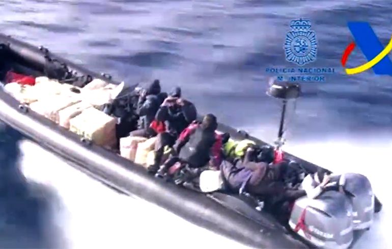 Spaanse douane weet smokkelaars te arresteren na urenlange achtervolging