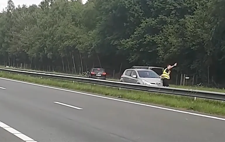 Spookrijder van de A1 gehaald door politie en omstanders