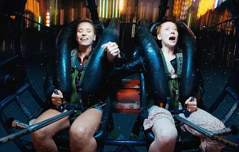 Springen maar: Charly Lownoise, Re-Style - City Streets ft. Ricardo Moreno