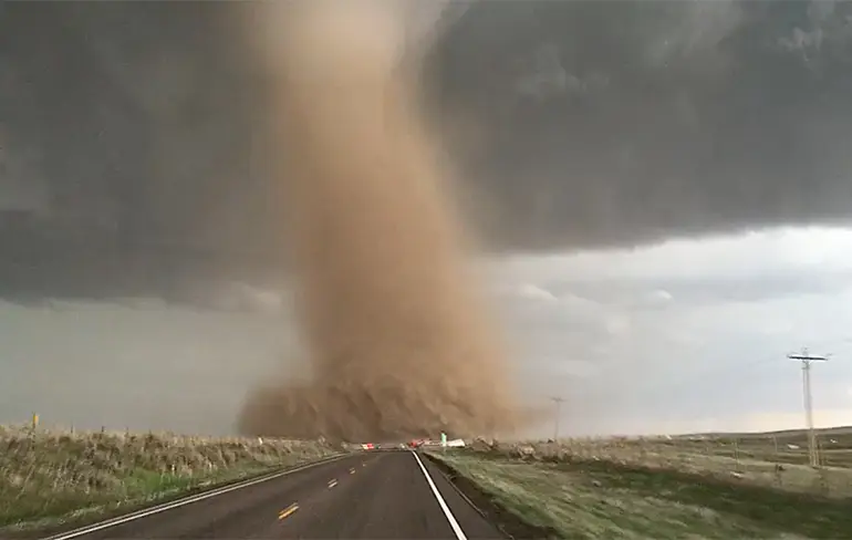 Stadje Wray had last van een enorme tornado