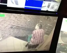 Stelletje vergat eventjes dat Big Brother overal is!