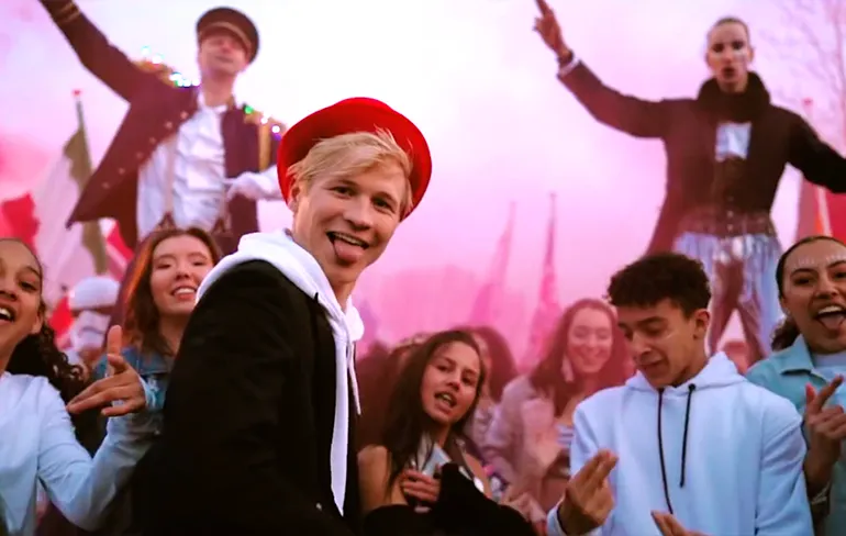 Stuiternummer De Missie van Kalvijn moet nummer 1 hit worden