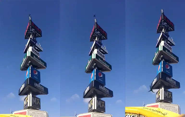 Stuntman breekt 2 armen bij sprong van 60 meter in Amsterdam