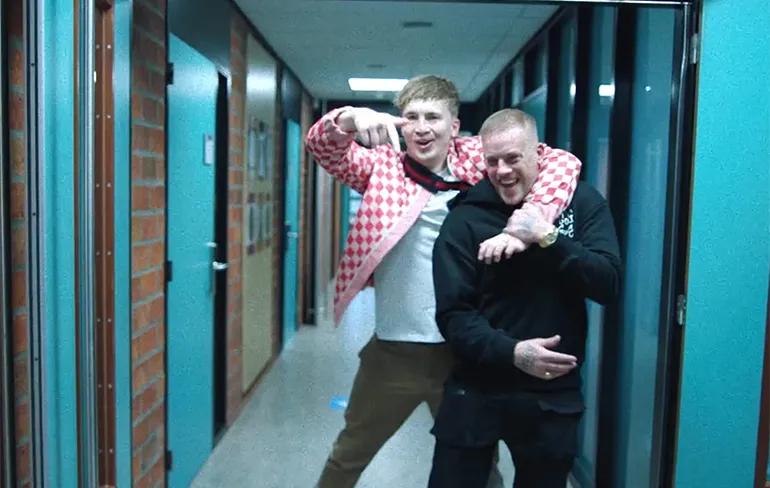 Teaser Netflix documentaire Snelle: Zonder jas naar buiten