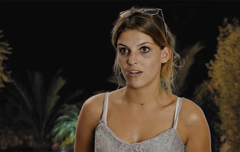 Tess Piemelprinses blijft maar gaan in Hot Summer huis!