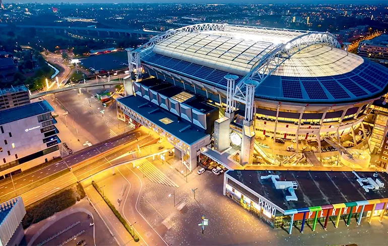 Timelapse Arena van ADE naar Ajax - Benfica