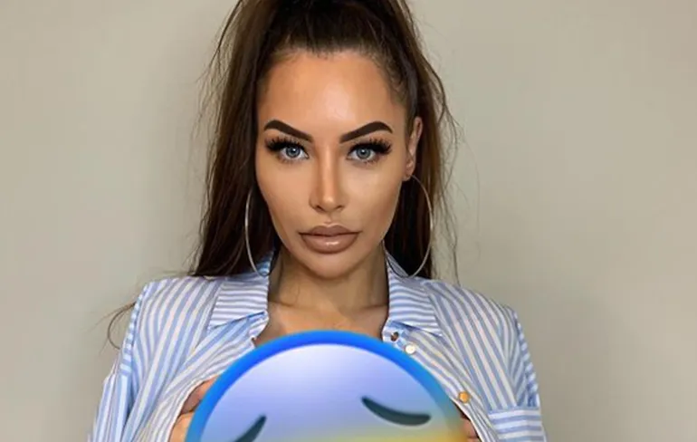 Tokkie-tweeling Sharon en Esmee hebben ruzie om Only Fans account van Esmee