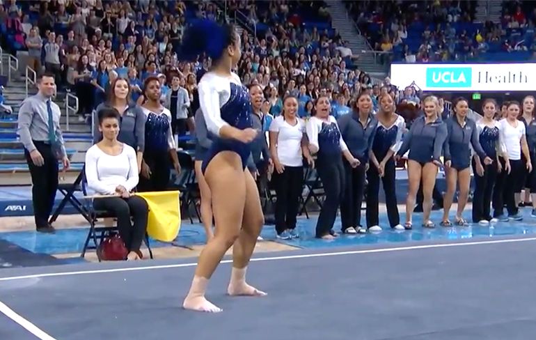 UCLA Gymnaste Sophina DeJesus scoort tienen met Hip Hop act
