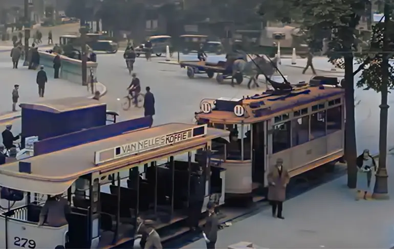 Unieke gerestaureerde en ingekleurde beelden van Rotterdam rond 1930