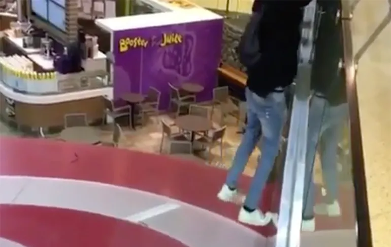 Urban Exploring in een winkelcentrum? Je doet het fout!