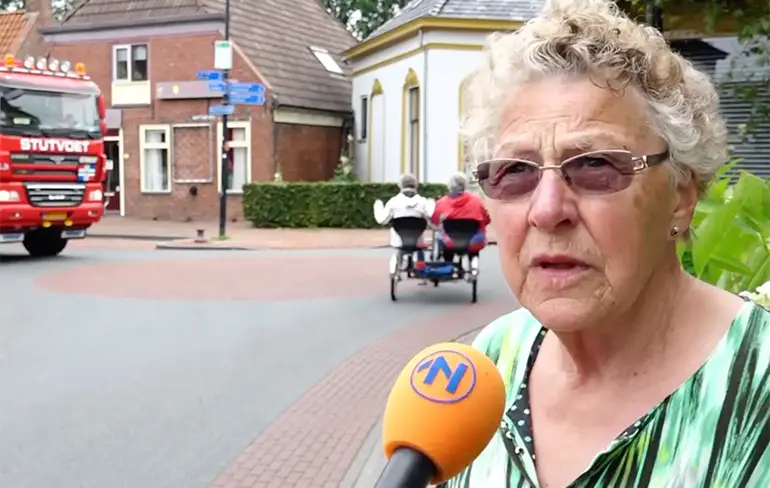Van Mevrouw Gerda uit Onderdendam wordt iedereen vrolijk