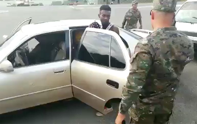 Veel Haïtianen probeerden in auto Dominicaanse Republiek binnen te komen