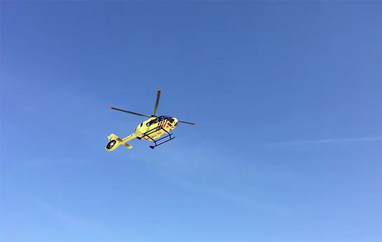Video landing traumahelikopter op Noorderstrand Scheveningen