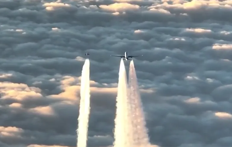 Video vliegtuig Jet Airways onderschept door Duitse Luchtmacht