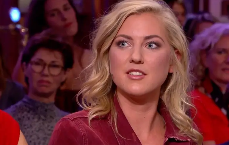Voedingsmeisjes Green Happiness keihard onderuit gehaald door Arjen Lubach