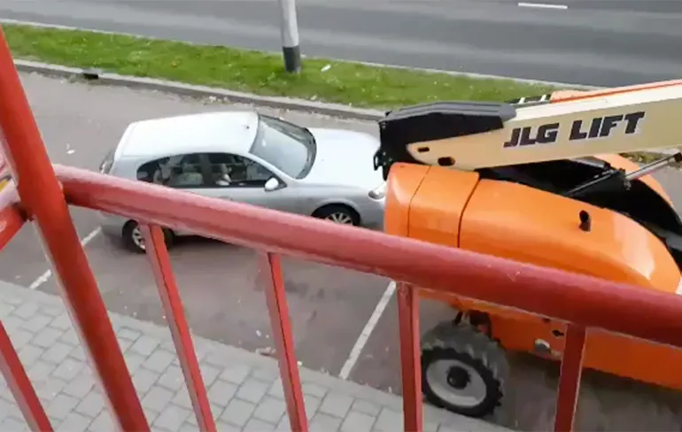 Vrouw in Arnhem heeft bijna dag nodig om in te parkeren