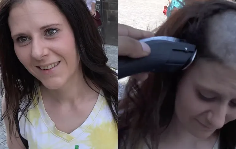 Vrouw in Tsjechië heeft geld nodig en laat zich kaal scheren op straat