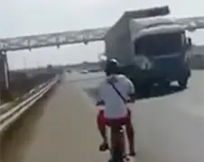 Waaghalzen in Marokko zijn een klein beetje levensmoe...