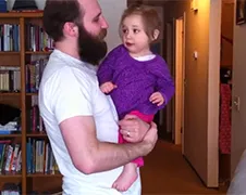 Waar is papa's baard nou?