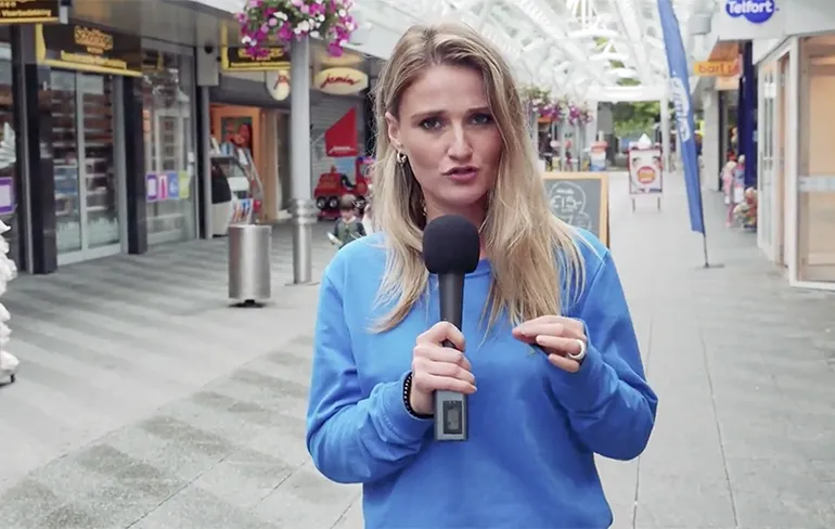 Waarom heet een blowjob eigenlijk een blowjob?