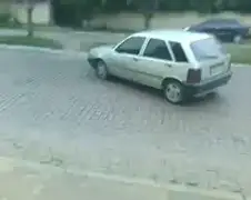 Weet je wat? Rij eens achteruit over iemand!
