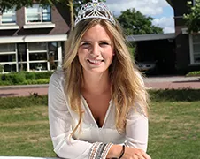 Wie moet je enteren in dorpje Enter?