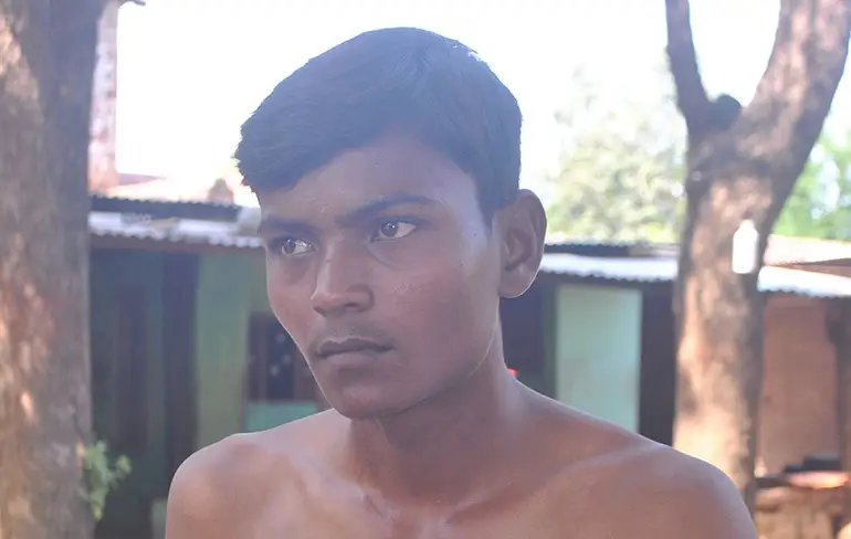 WTF: Man in India heeft hart buiten borstkas
