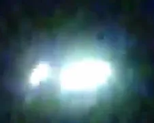 WTF? UFO gespot bij voetbal-stadion