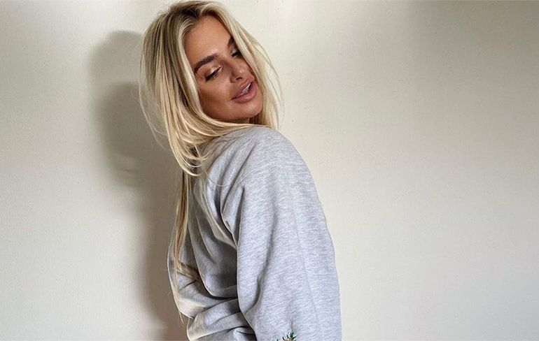 Yes o yes: Gaby Blaaser pakt pikante Instagram-imago weer op