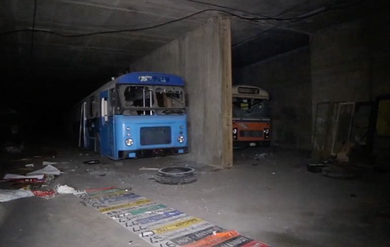 Youtubers gaan op bezoek in de legendarische Belgische Ghost Bus tunnel