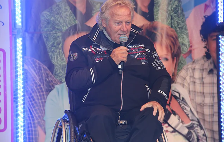 Zanger Koos Alberts is niet meer