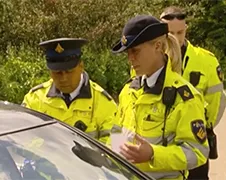 Zeer vrolijke gast in programma Wegmisbruikers