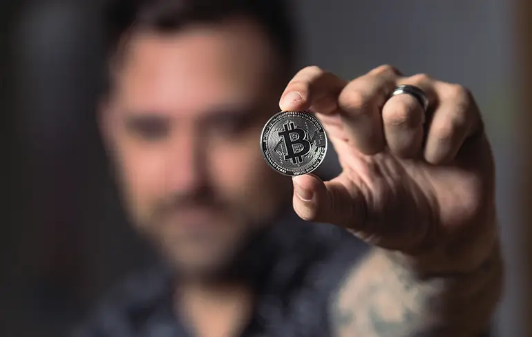 Zou je als student moeten investeren in crypto?