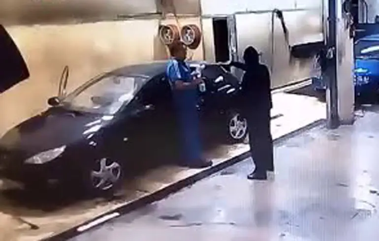 Even de rollen omdraaien tijdens overval