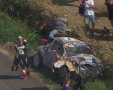 Kneiterharde crash tijdens ERC rally in Zlin