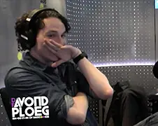 Wim neemt moeder verschrikkelijk te grazen op Radio 538