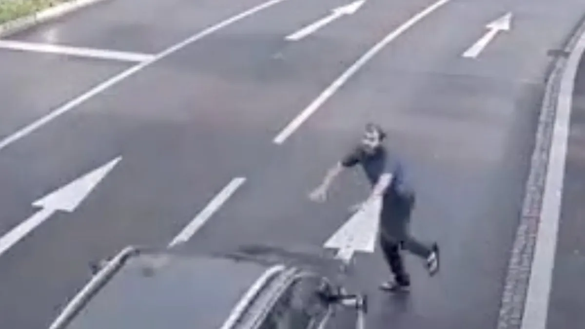 Laat je anders eens aanrijden zonder reden