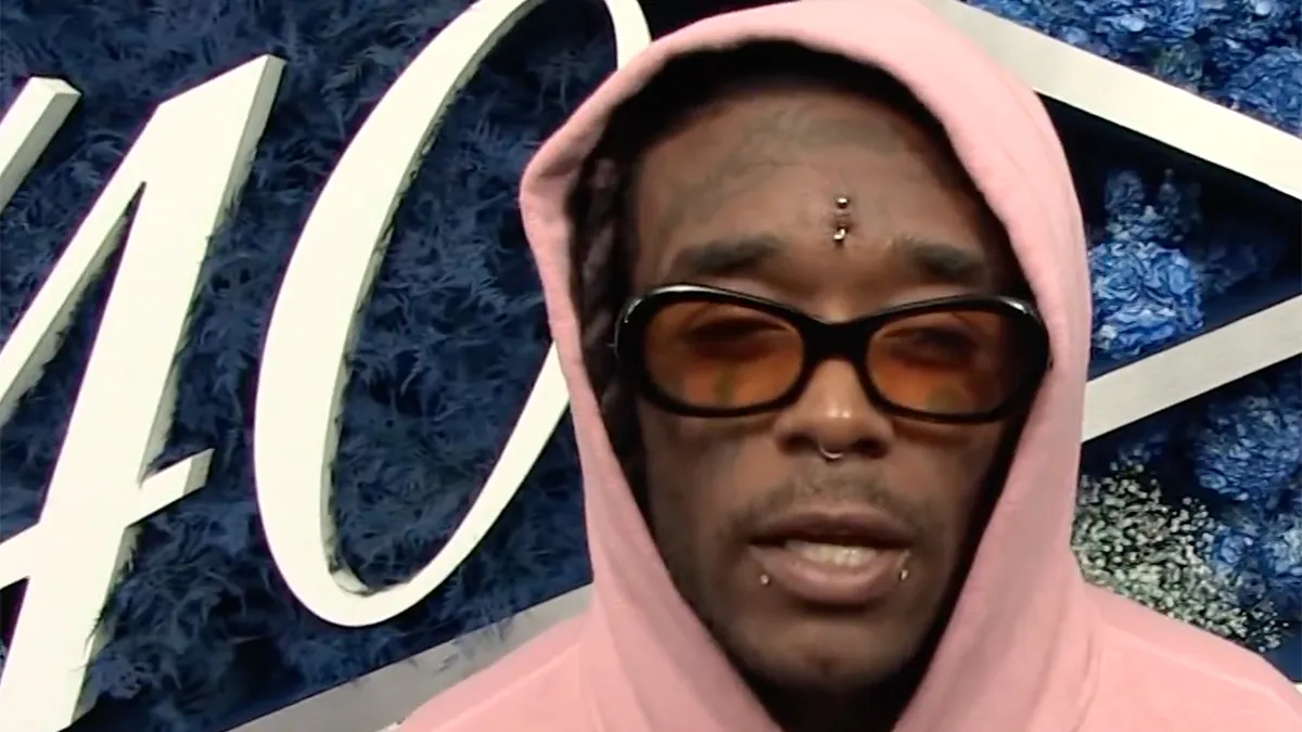 Fans trekken diamant van 20 miljoen euro uit voorhoofd van Lil Uzi Vert