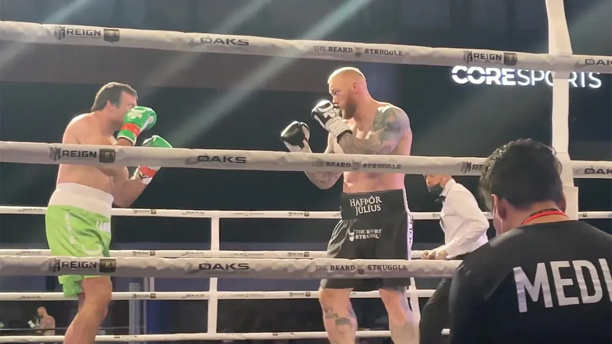 Thor Bjornsson aka The Mountain sloopt tegenstander in ronde één bij boksdebuut