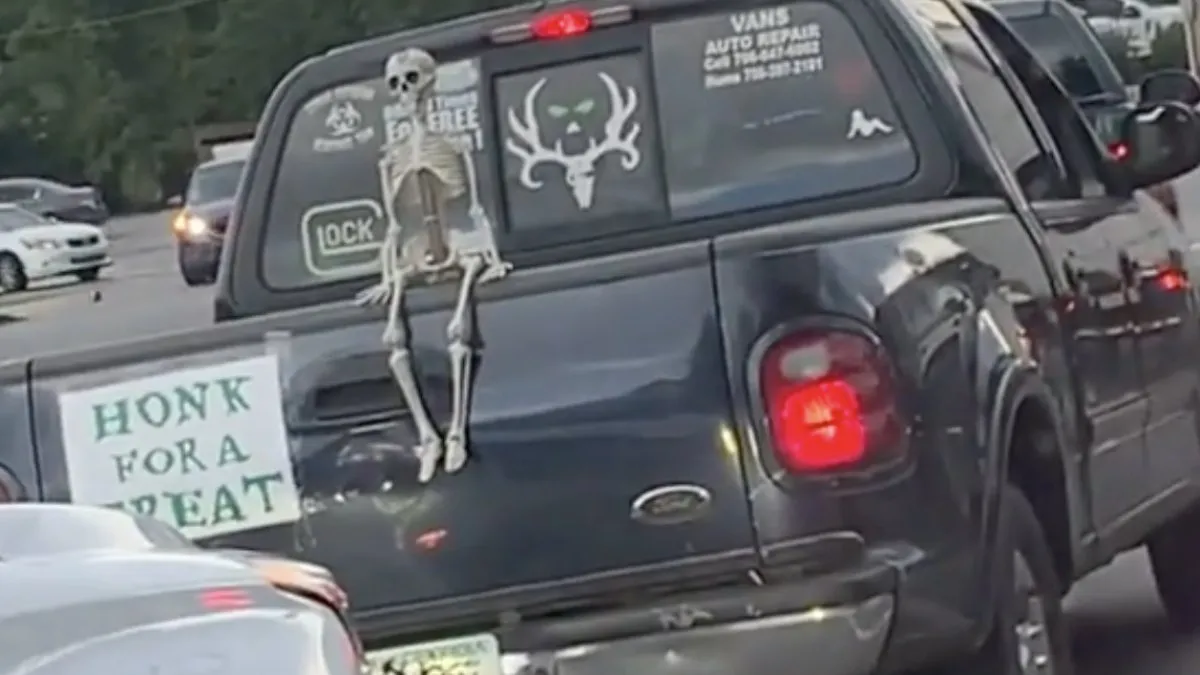 Toeteren voor een Halloween verrassing