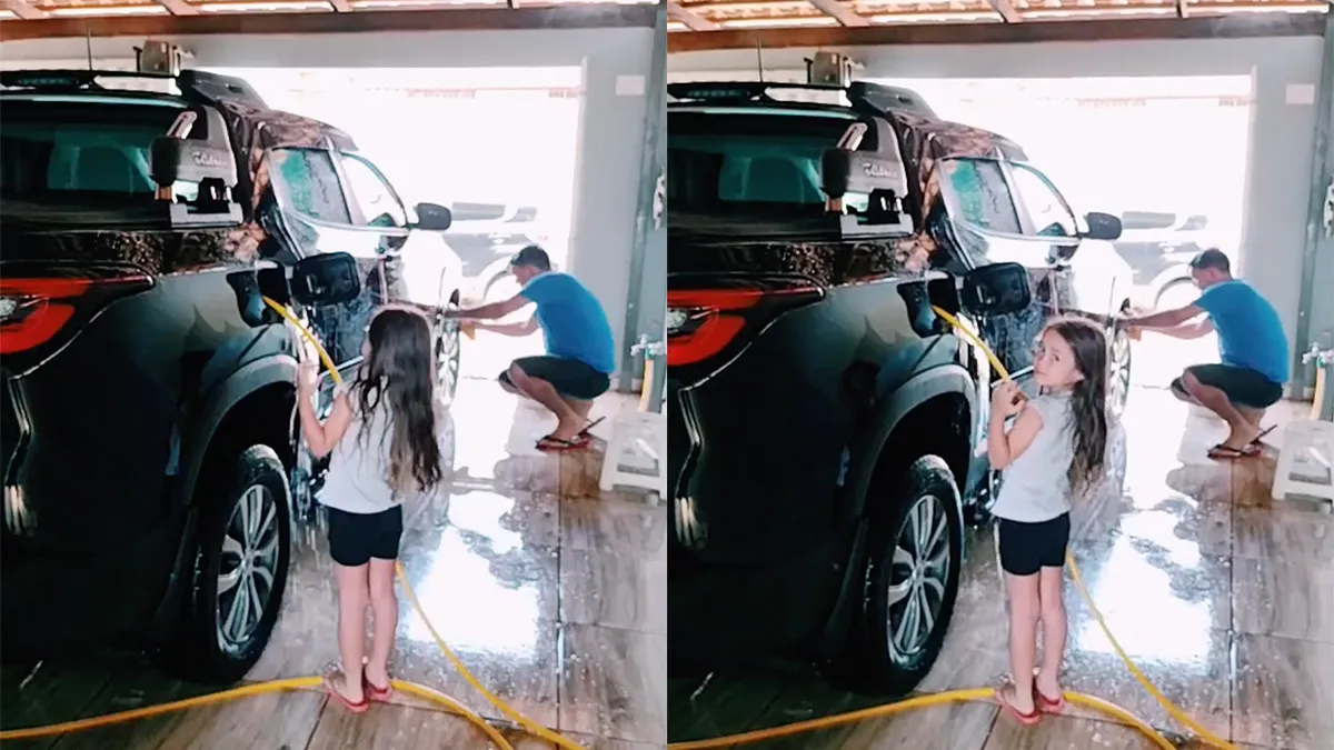 Binnenkant tank van de auto van papa is ook schoon