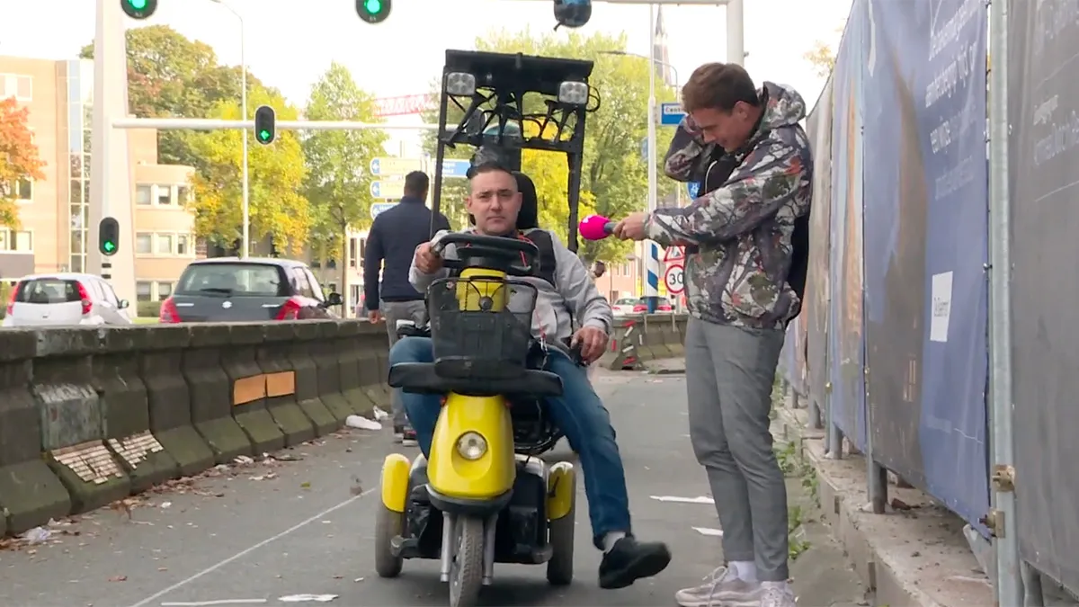 Eindhovense toeterturk Huseyin wil alleen maar lekker toeteren