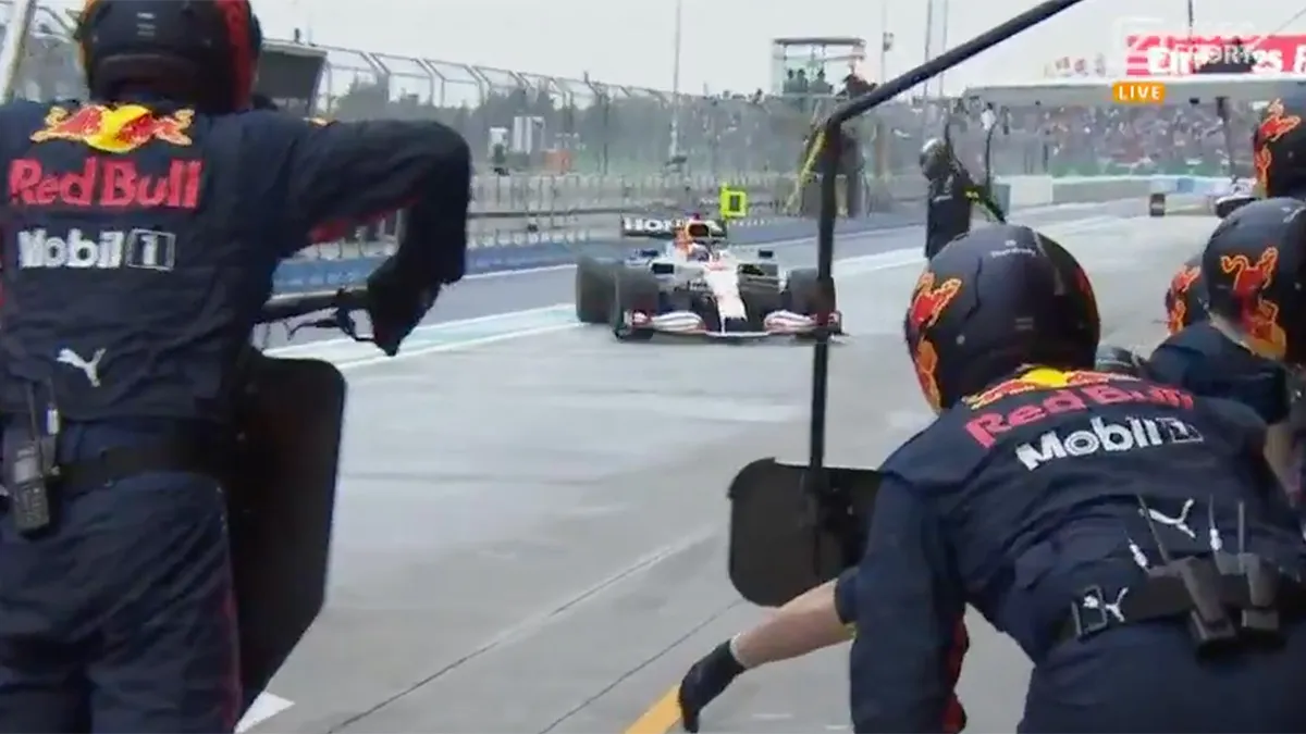 Hoppa! Max Verstappen na Grand Prix van Turkije weer WK-leider