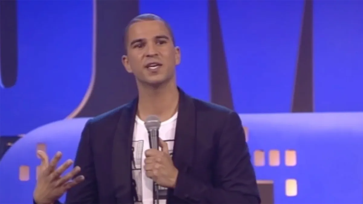 Marokkaan in discotheek grap van Nabil blijft hilarisch