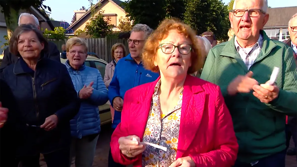 Reek heeft eindelijk een Aldi: Inwoners gaan in polonaise door de supermarkt