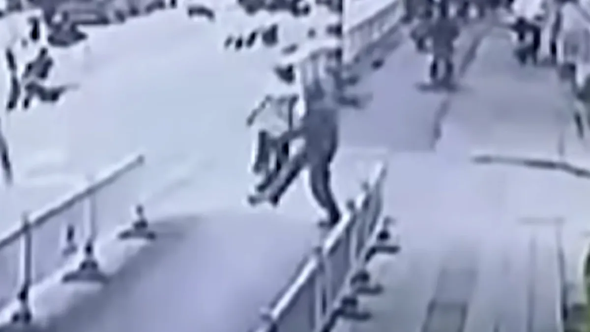 Oude baas helpt politie een handje met mooie tackle