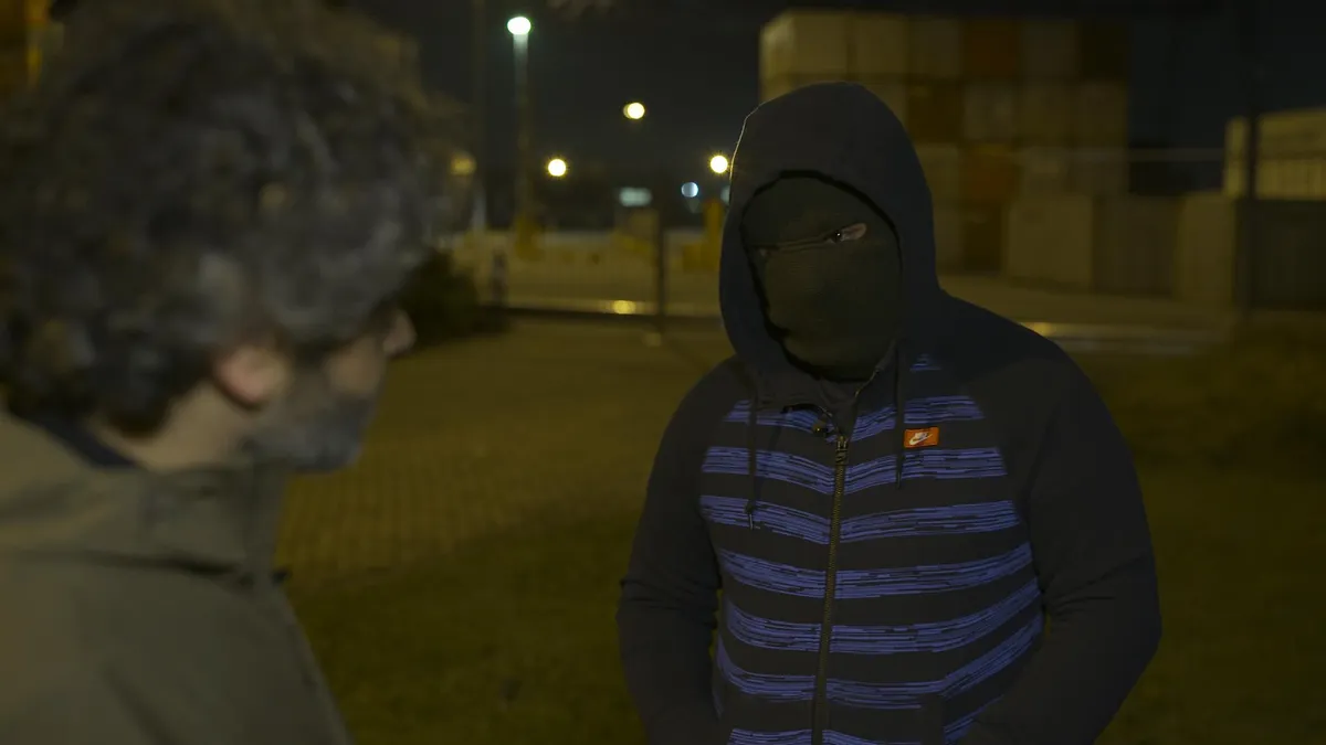 Danny Ghosen duikt in de wereld van coke "uithalers" in de haven van Rotterdam
